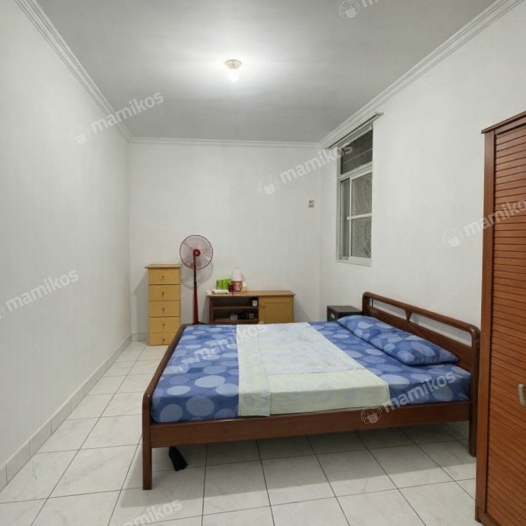 Rumah Sertifikat SHM 3 Kamar Tidur 3 Kamar Mandi Kembangan Jakarta Barat - Photo 4
