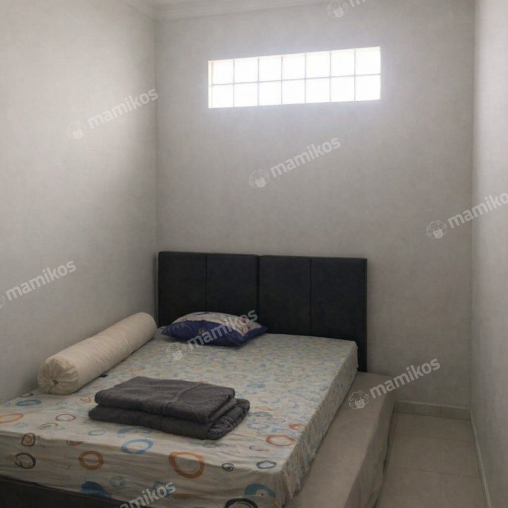 Rumah Sertifikat SHM 3 Kamar Tidur 2 Kamar Mandi Kebon Jeruk Jakarta Barat - Photo 5