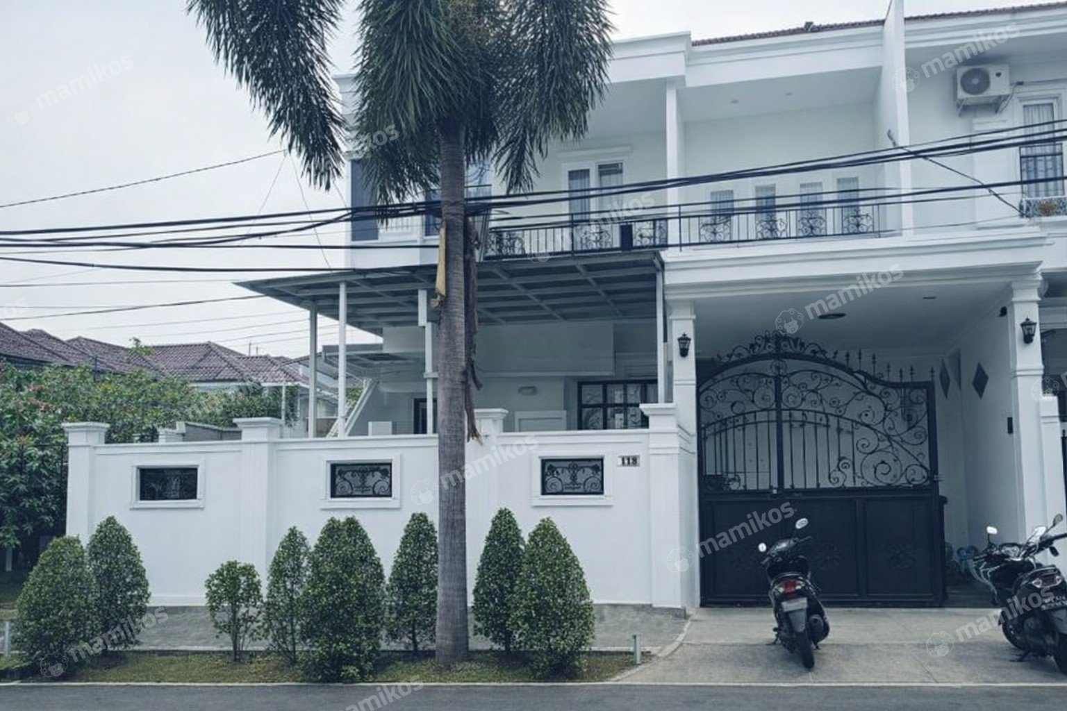 Rumah Baru Sertifikat SHM 4 Kamar Tidur Joglo Jakarta Barat