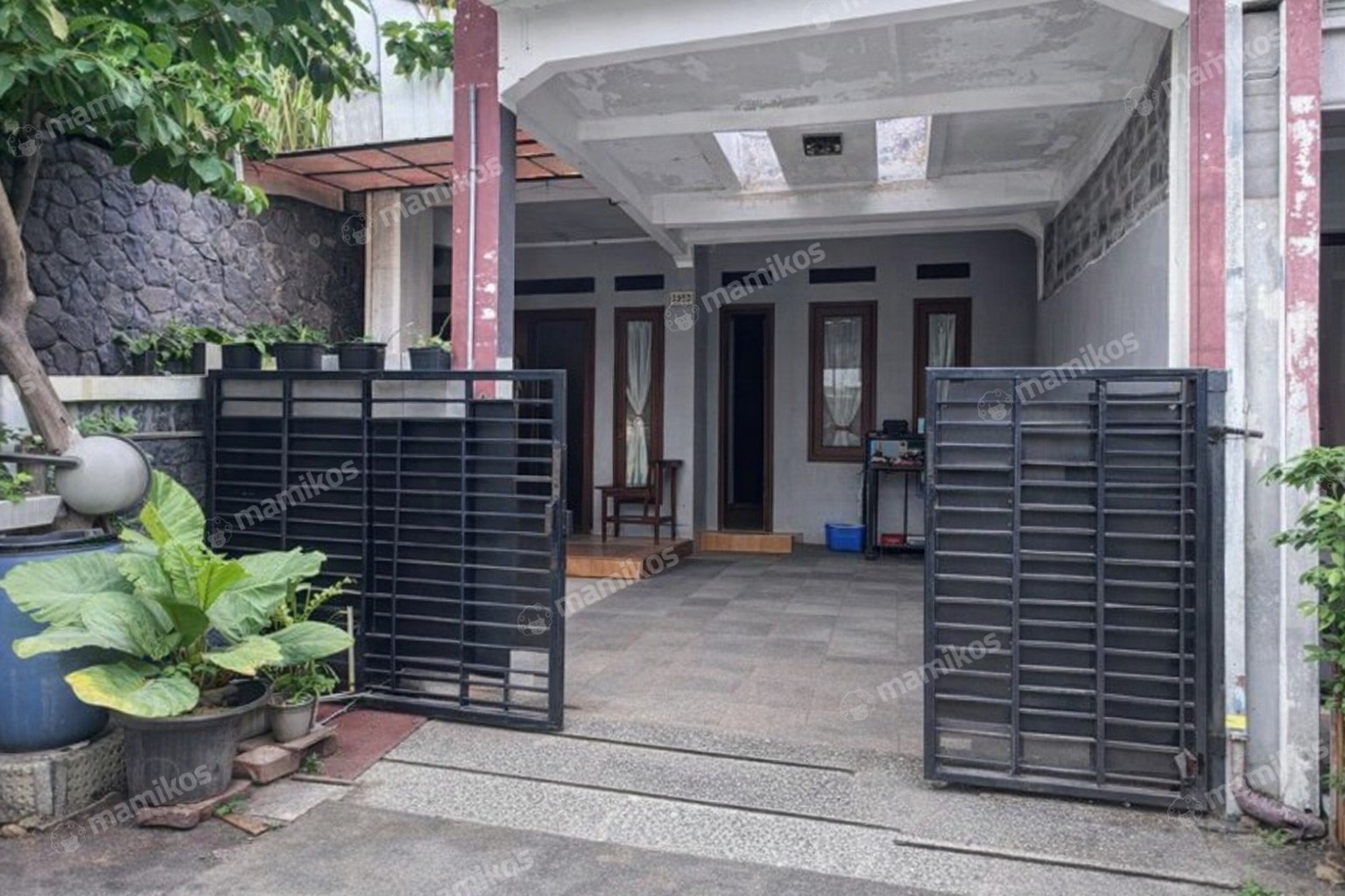 Rumah Sertifikat SHM 3 Kamar Tidur 3 Kamar Mandi Pondok Kelapa Jakarta Timur