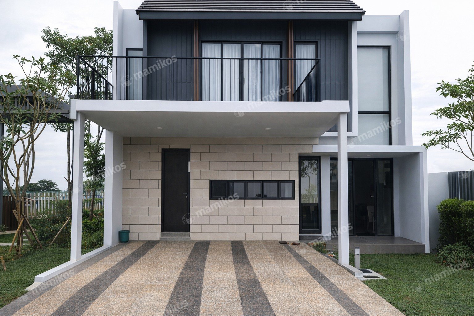 Rumah 4 Kamar Tidur 3 Kamar Mandi 2 Lantai Cakung Jakarta Timur