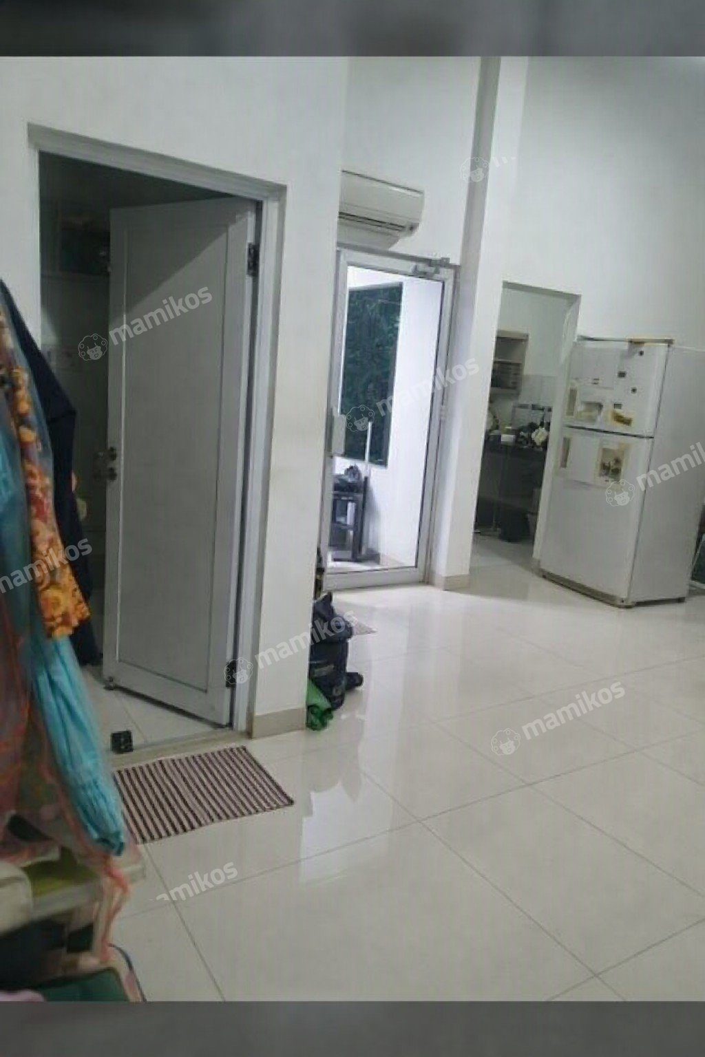 Rumah Sertifikat SHM 3 Kamar Tidur 3 Kamar Mandi Pantai Indah Kapuk Jakarta Utara - Photo 3