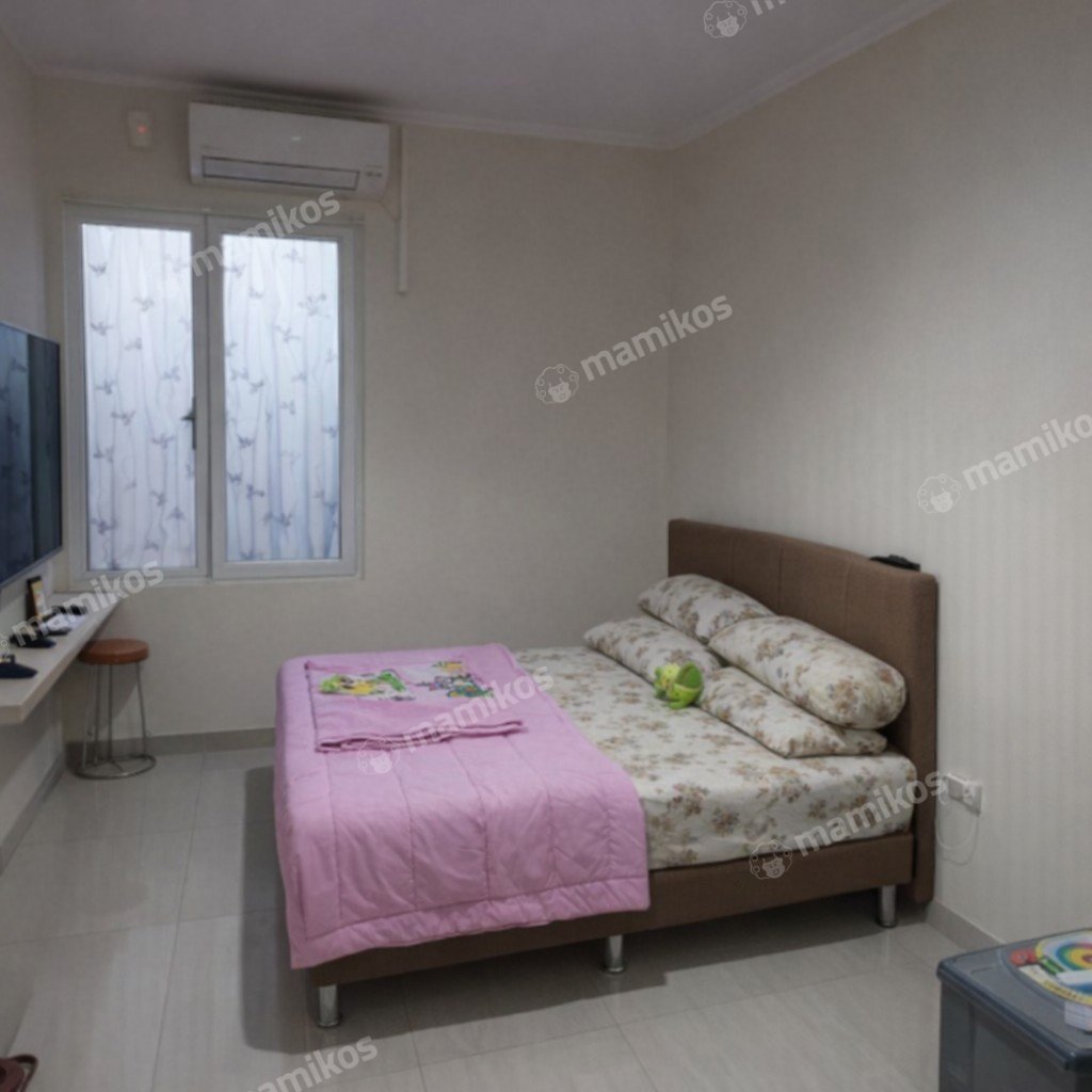 Rumah Sertifikat SHM 2 Kamar Tidur 3 Kamar Mandi Duta Garden Jakarta Barat - Photo 3