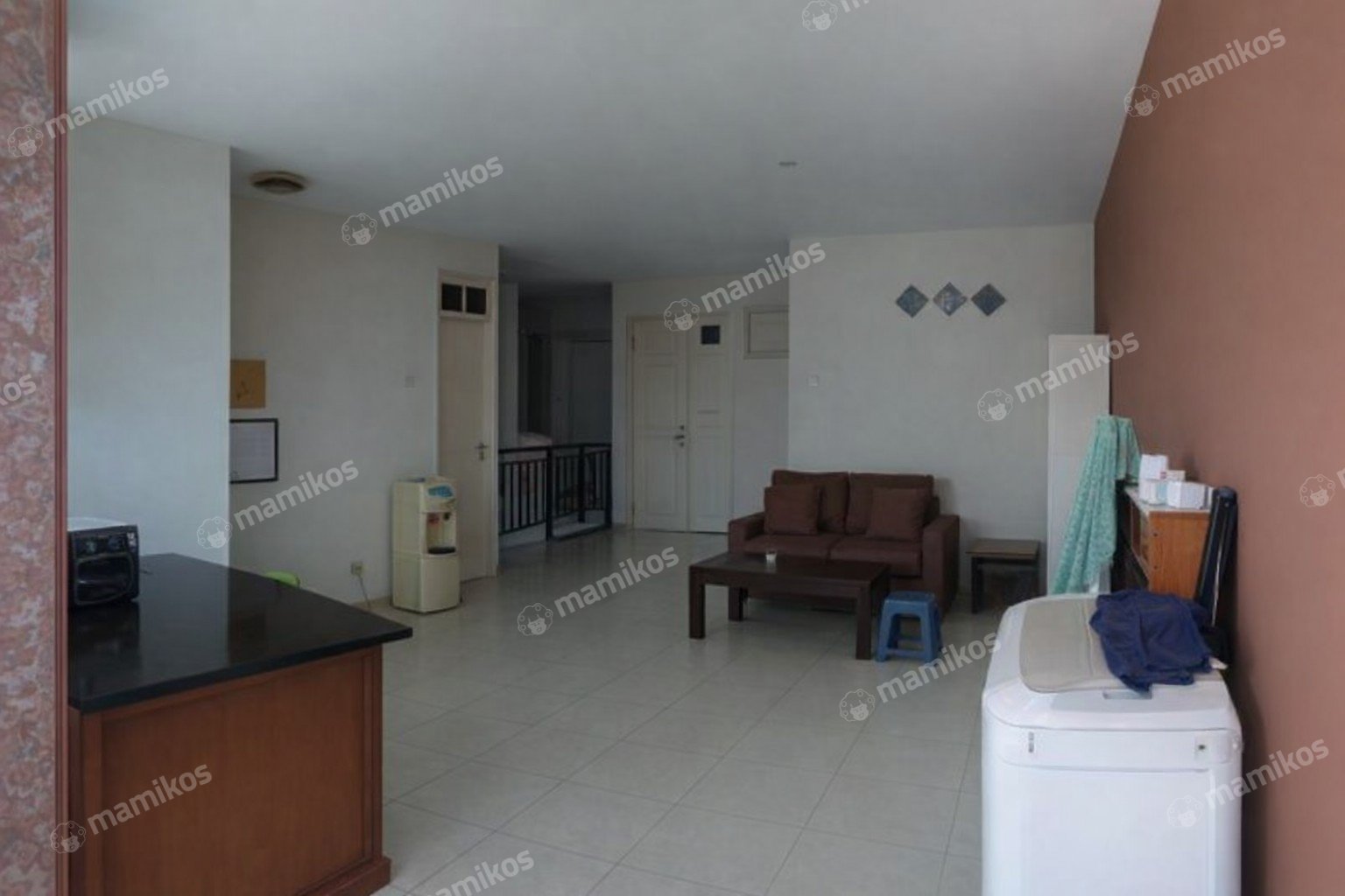 Rumah Sertifikat SHM 4 Kamar Tidur 2 Kamar Mandi Kota Wisata Jakarta Timur - Photo 3