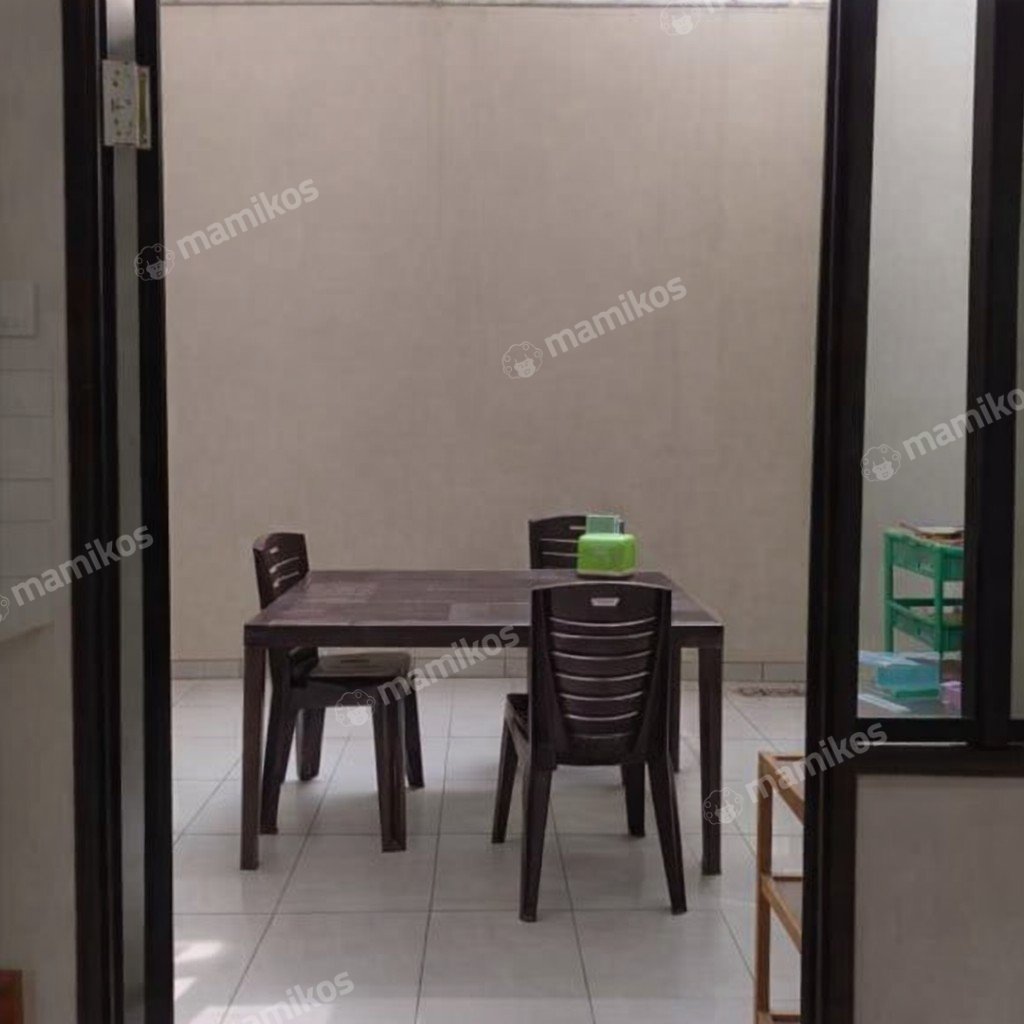 Rumah Sertifikat SHM 4 Kamar Tidur 2 Kamar Mandi Jakarta Garden City Jakarta Timur - Photo 3