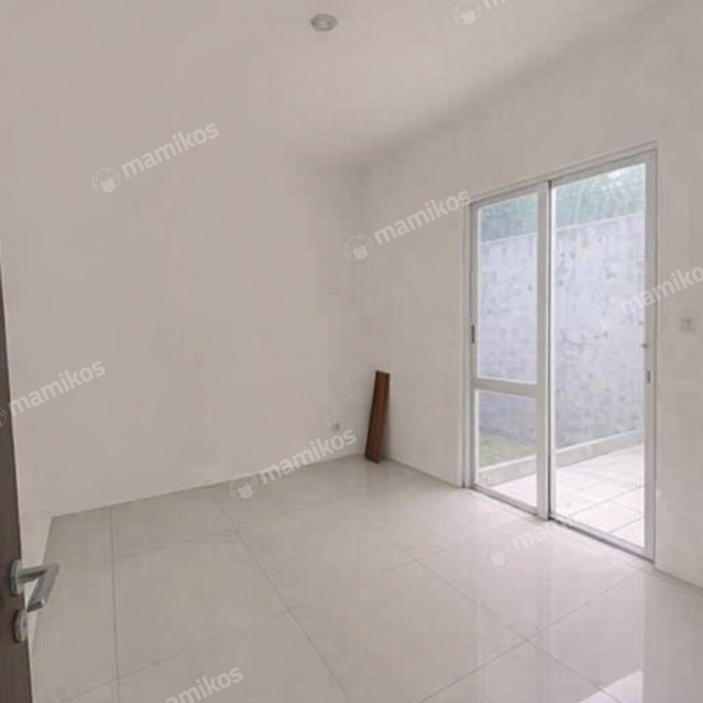 Rumah Sertifikat HGB 2 Kamar Tidur 2 Kamar Mandi Pegadungan Jakarta Barat - Photo 5