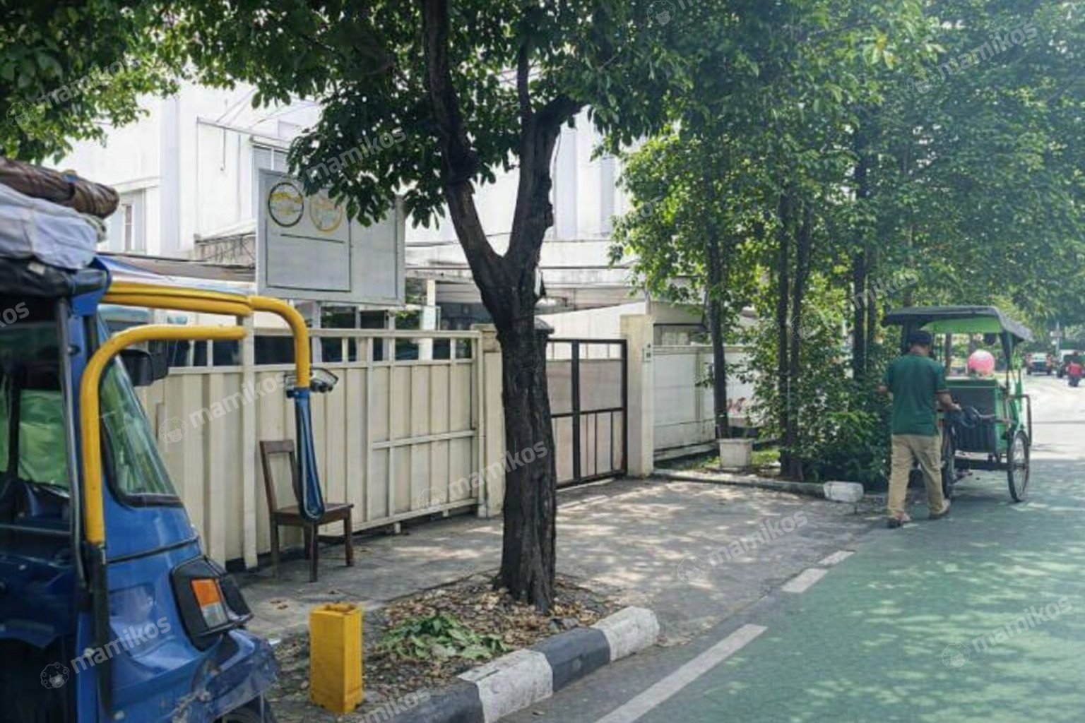 Rumah Sertifikat SHM 5 Kamar Tidur 5 Kamar Mandi Setiabudi Jakarta Selatan - Photo 3