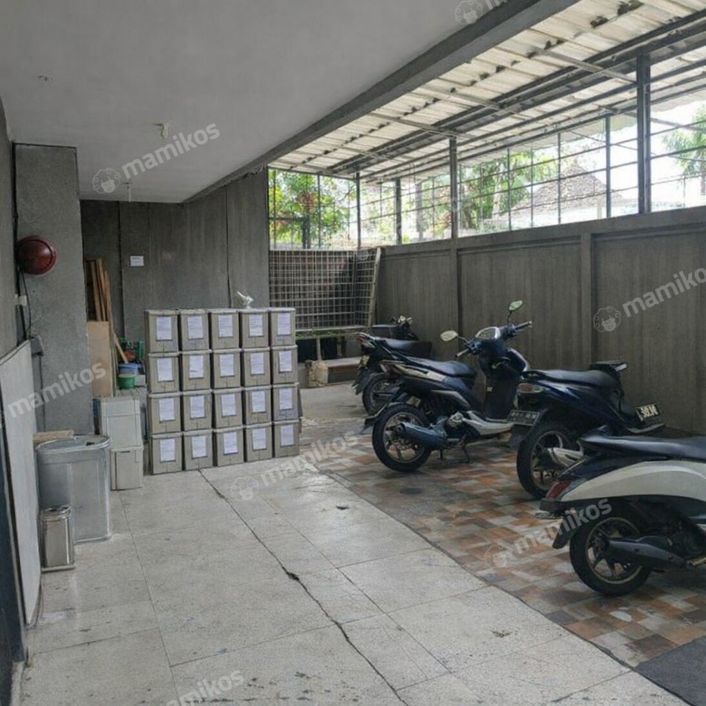 Rumah Sertifikat HGB 4 Kamar Tidur 3 Kamar Mandi Green Ville Jakarta Barat - Photo 2