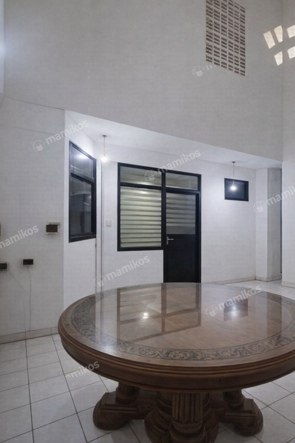 Rumah Sertifikat SHM 6 Kamar Tidur 3 Kamar Mandi Pondok Bambu Jakarta Timur - Photo 4