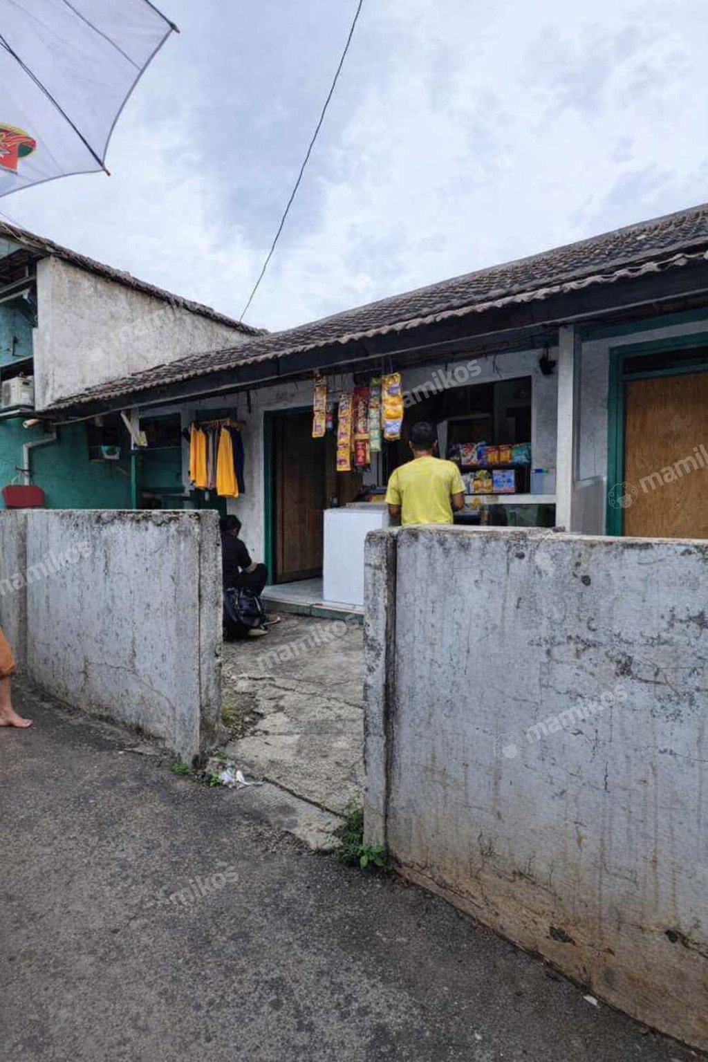 Rumah Sertifikat SHM 5 Kamar Tidur 5 Kamar Mandi Kramat Jati Jakarta Timur - Photo 2