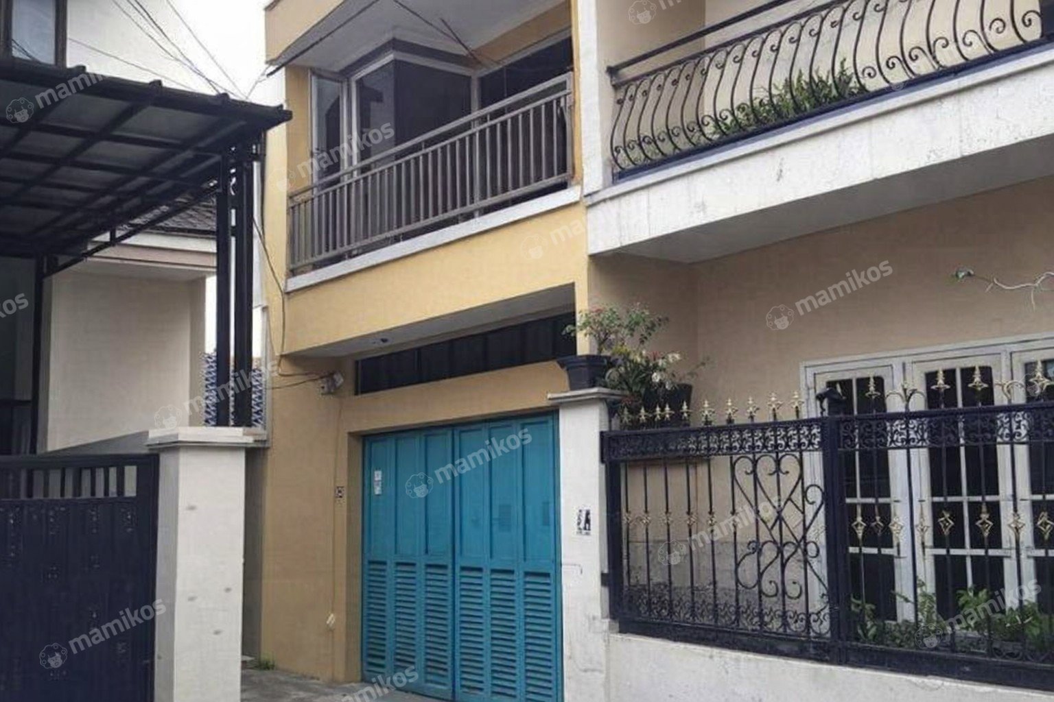 Rumah Sertifikat SHM 4 Kamar Tidur 3 Kamar Mandi Ciracas Jakarta Timur