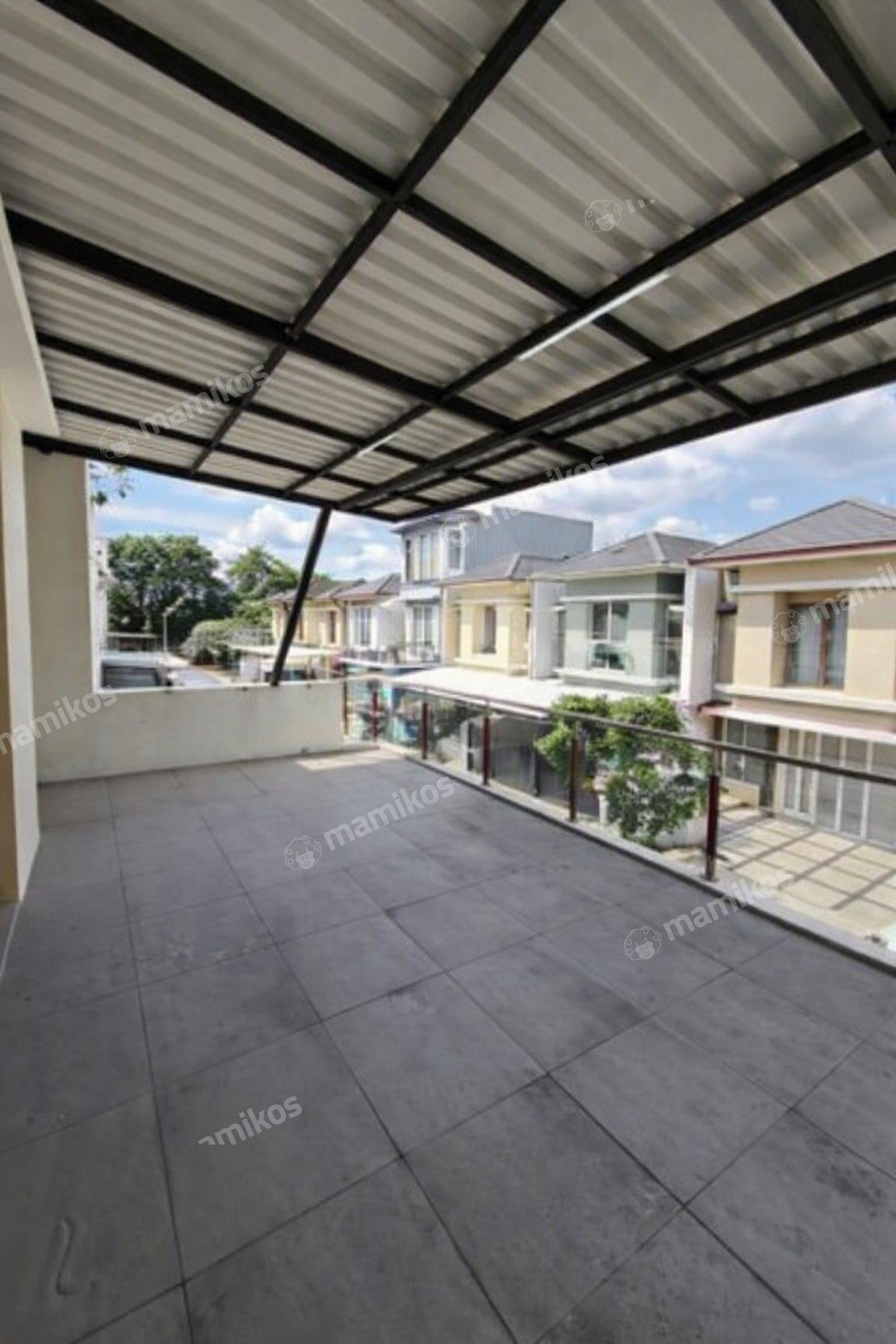 Rumah Sertifikat SHM 5 Kamar Tidur 4 Kamar Mandi Kelapa Gading Jakarta Utara - Photo 3