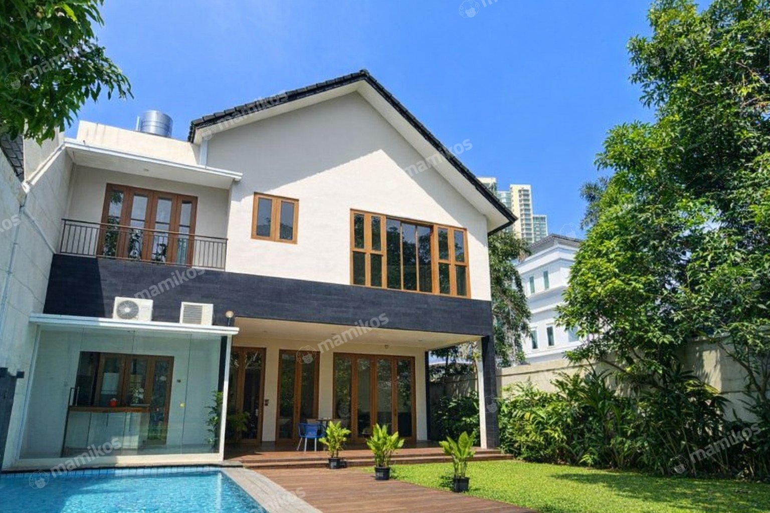 Rumah Sertifikat SHM 4 Kamar Tidur 3 Kamar Mandi Kemang Jakarta Selatan