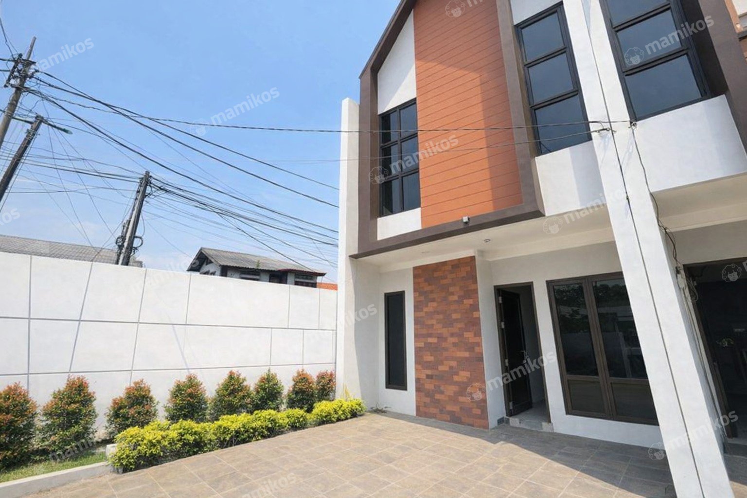 Rumah Sertifikat SHM 3 Kamar Tidur 3 Kamar Mandi Pondok Kelapa Jakarta Timur