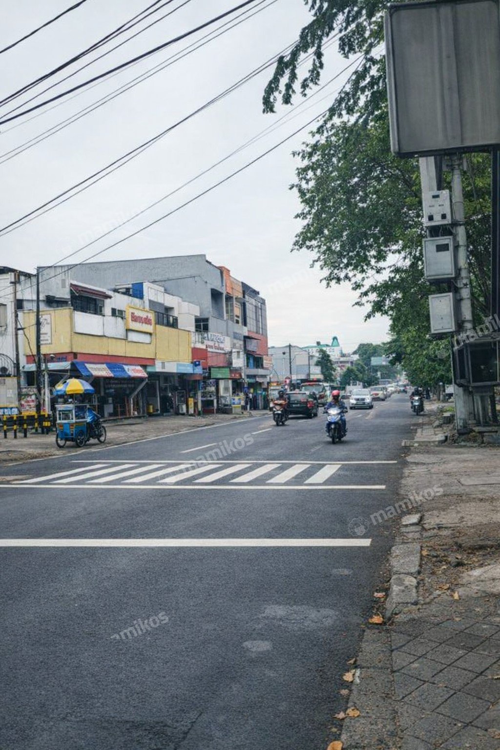 Rumah Sertifikat SHM 9 Kamar Tidur 6 Kamar Mandi Tebet Jakarta Selatan - Photo 5