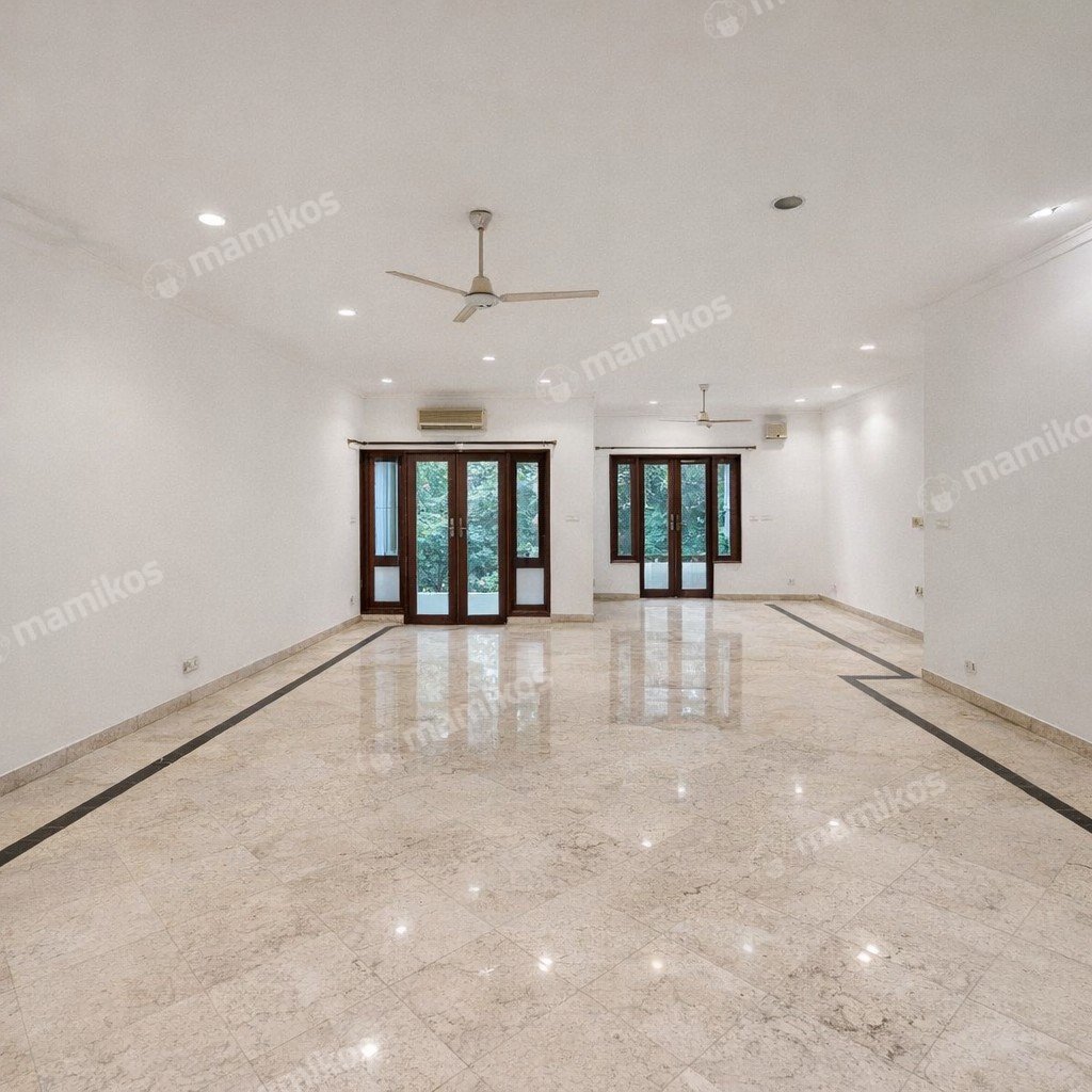 Rumah Sertifikat SHM 7 Kamar Tidur 6 Kamar Mandi Kemang Jakarta Selatan - Photo 3