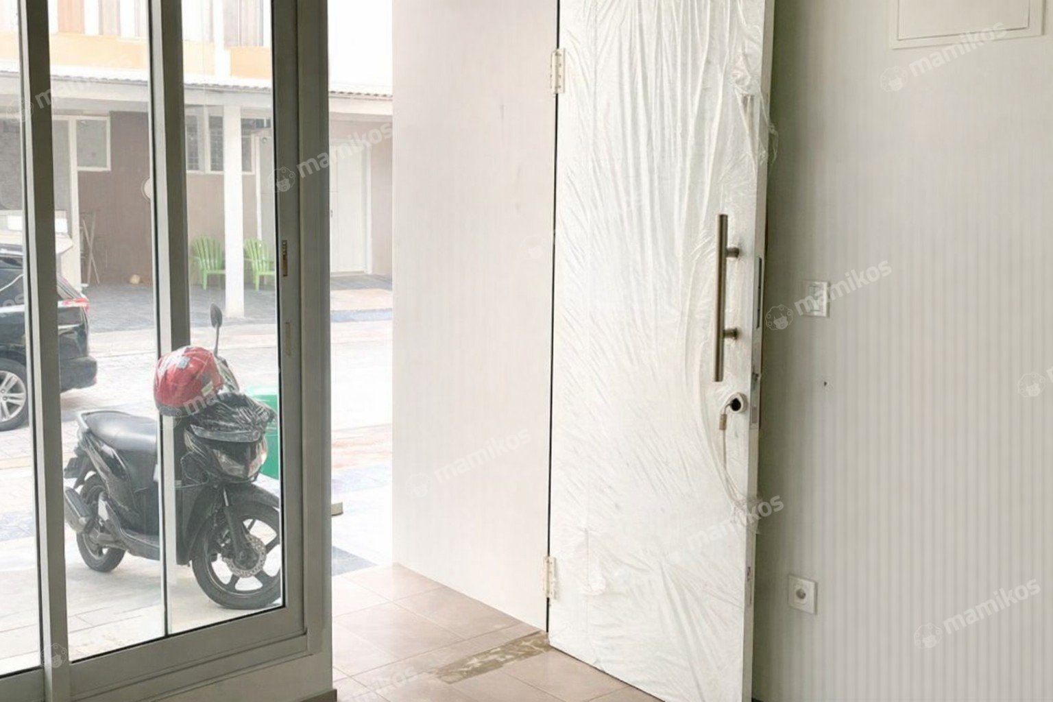 Rumah Sertifikat SHM 3 Kamar Tidur 3 Kamar Mandi Cakung Jakarta Timur