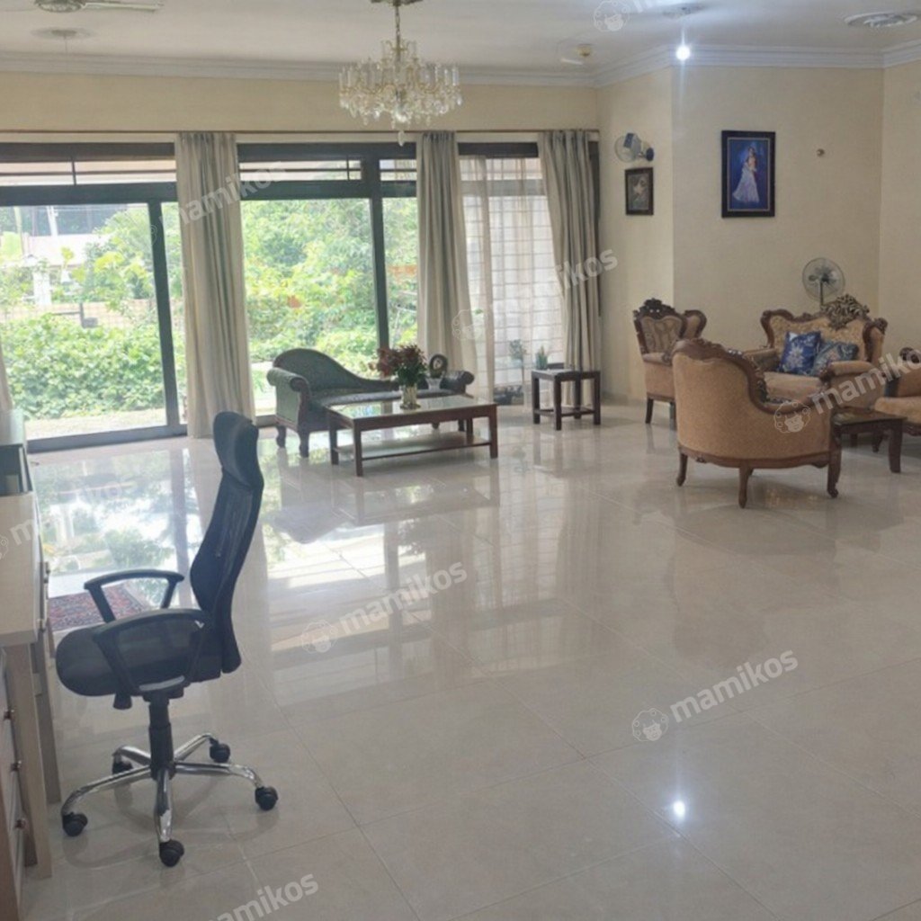 Rumah Sertifikat SHM 6 Kamar Tidur 4 Kamar Mandi Pulo Gadung Jakarta Timur - Photo 3