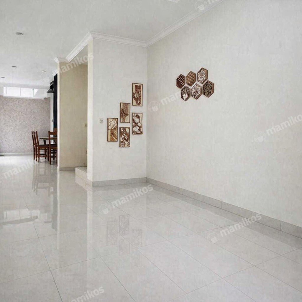 Rumah Sertifikat SHM 5 Kamar Tidur 4 Kamar Mandi Sunter Jakarta Utara - Photo 4