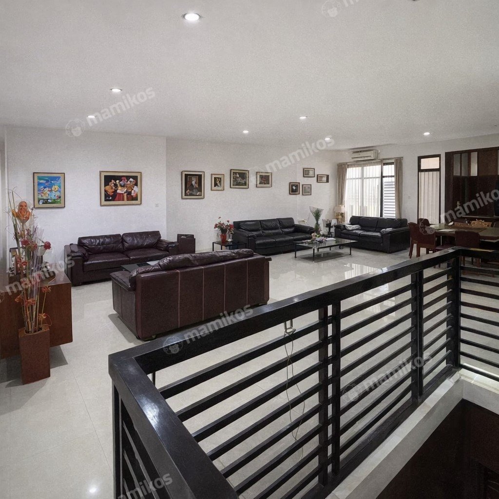 Rumah Sertifikat SHM 7 Kamar Tidur 7 Kamar Mandi Palmerah Jakarta Barat - Photo 3