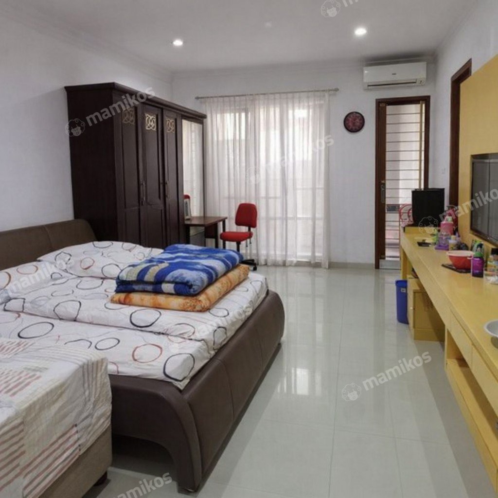 Rumah Sertifikat SHM 7 Kamar Tidur 7 Kamar Mandi Palmerah Jakarta Barat - Photo 5