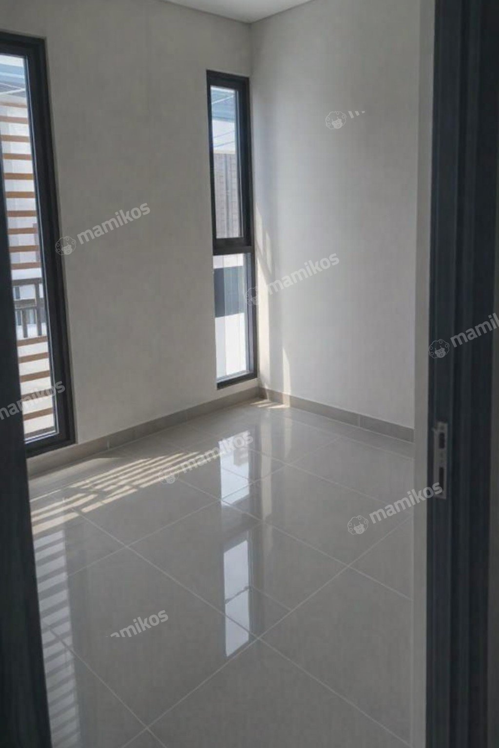 Rumah Sertifikat SHM 4 Kamar Tidur 2 Kamar Mandi Metland Puri Jakarta Barat - Photo 5