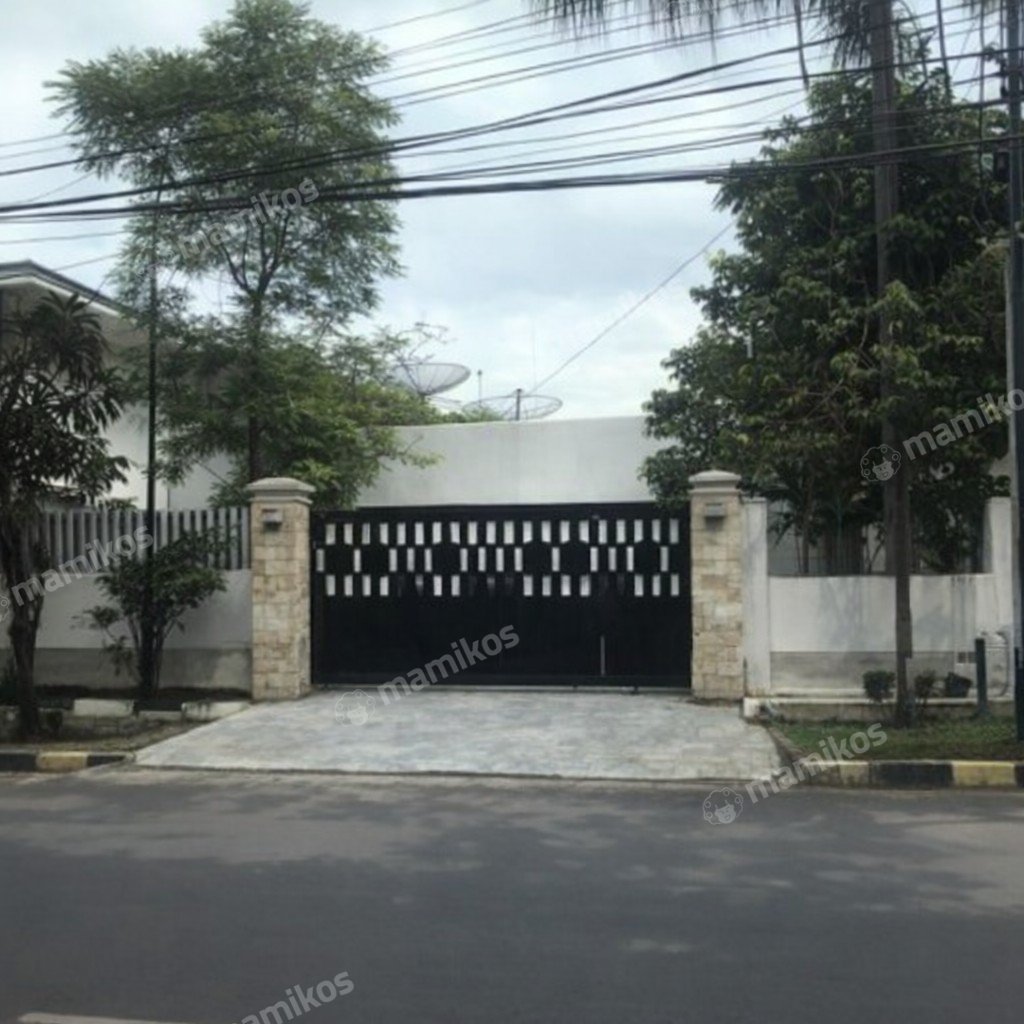 Rumah Sertifikat SHM 4 Kamar Tidur 3 Kamar Mandi Kayu Putih Jakarta Timur - Photo 2