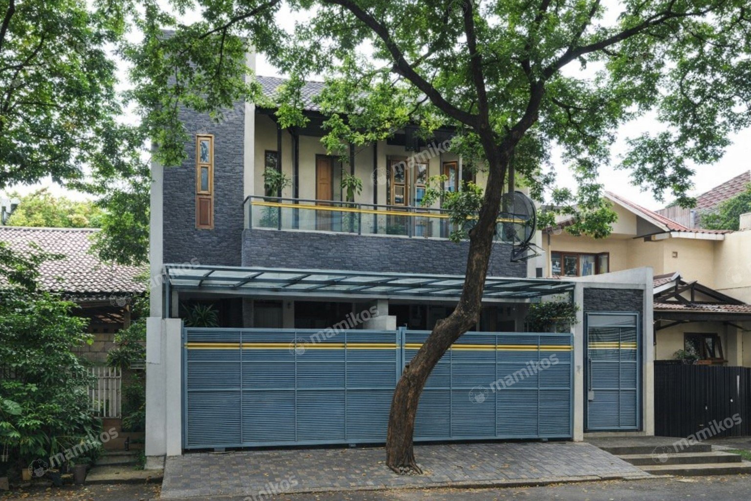 Rumah Sertifikat SHM 6 Kamar Tidur 6 Kamar Mandi Pondok Indah Jakarta Selatan