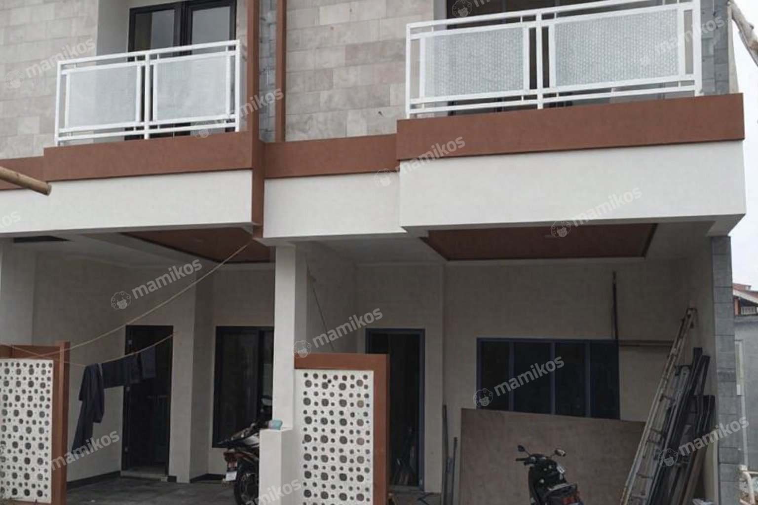 Rumah Sertifikat SHM 3 Kamar Tidur 2 Kamar Mandi Cipayung Jakarta Timur