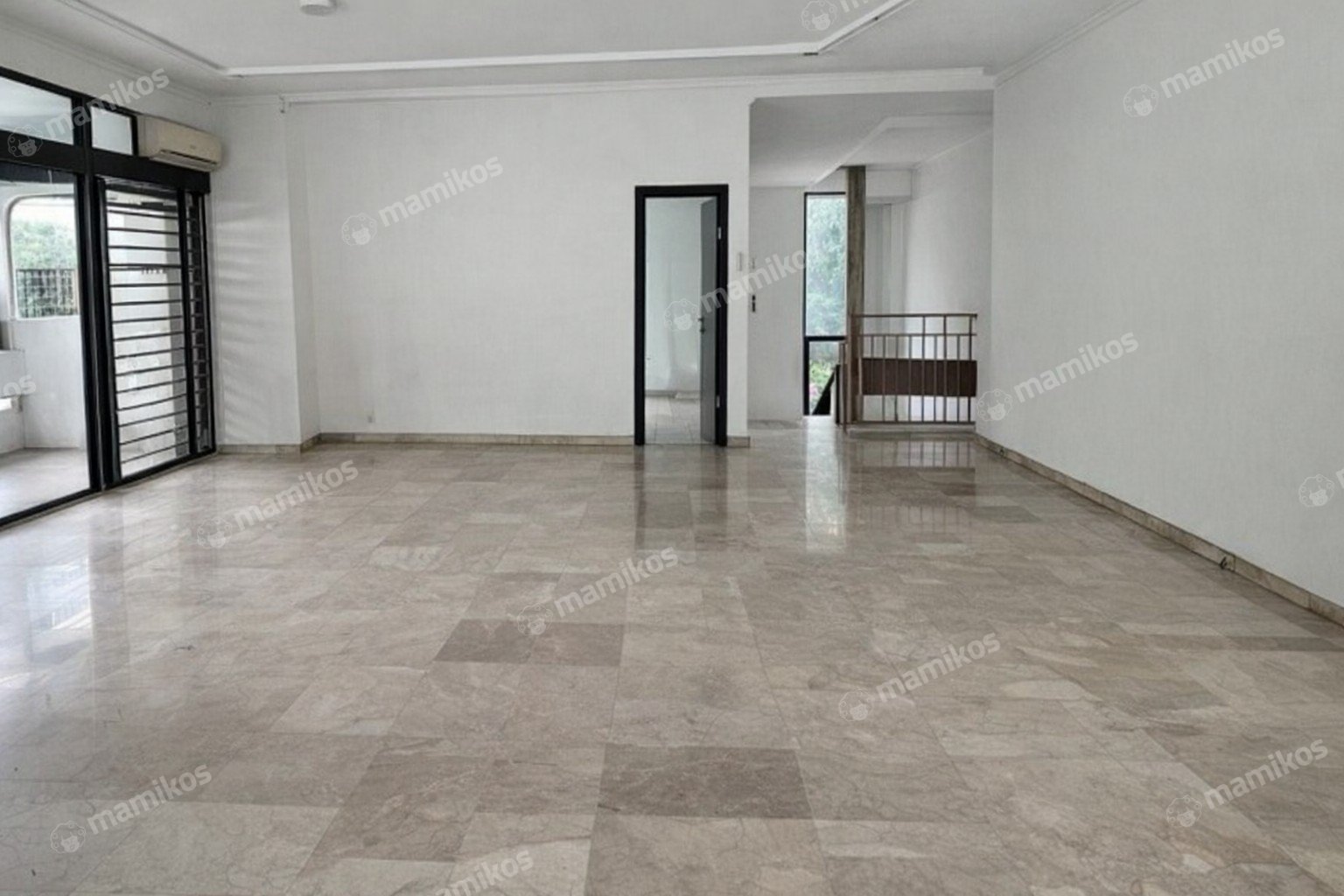 Rumah Sertifikat SHM 4 Kamar Tidur 4 Kamar Mandi Mampang Prapatan Jakarta Selatan