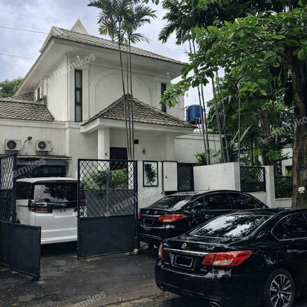 Rumah Sertifikat SHM 4 Kamar Tidur 3 Kamar Mandi Pondok Indah Jakarta Selatan