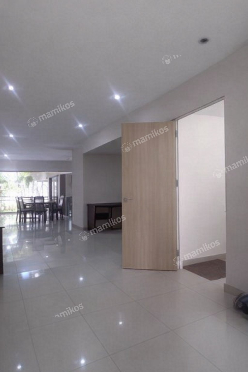 Rumah Sertifikat SHM 6 Kamar Tidur 7 Kamar Mandi Kedoya Jakarta Barat - Photo 4
