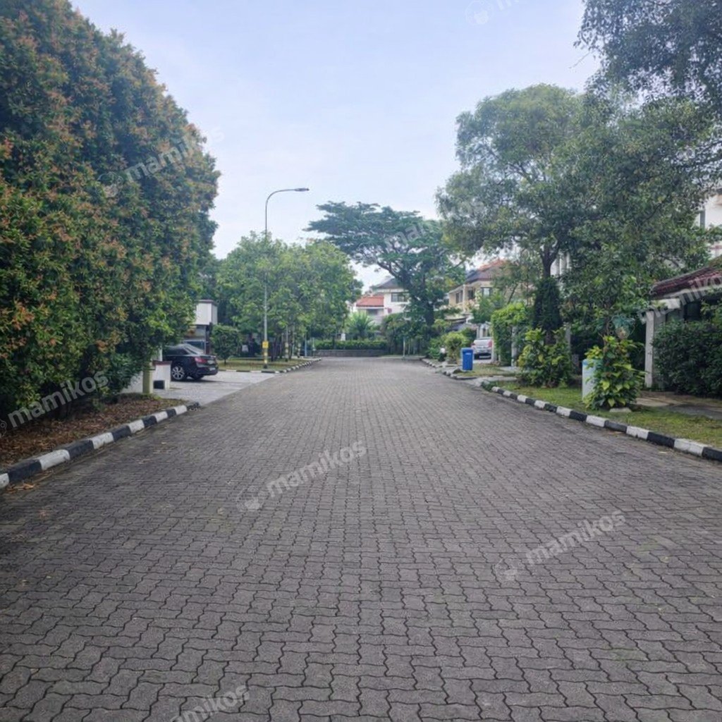 Rumah Sertifikat SHM 7 Kamar Tidur 3 Kamar Mandi Cinere Jakarta Selatan - Photo 2