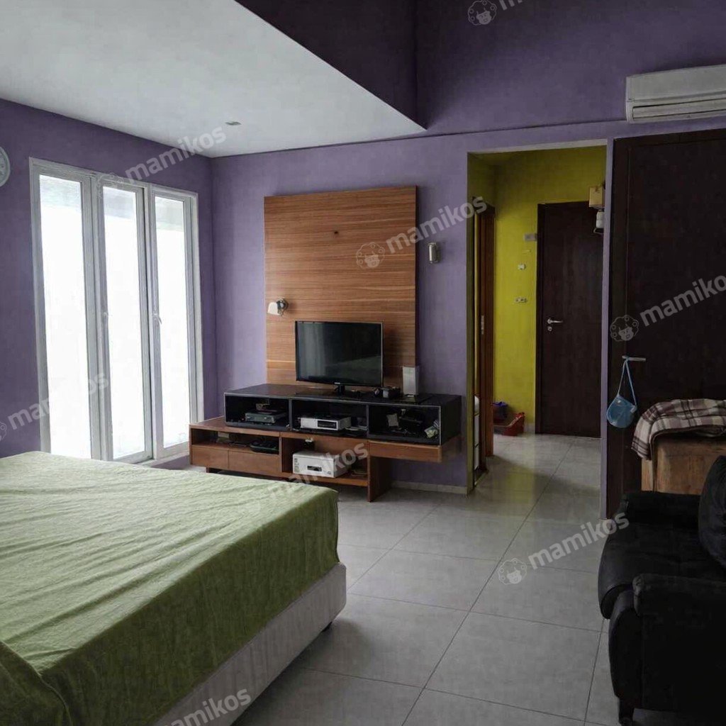 Rumah Sertifikat SHM 13 Kamar Tidur 8 Kamar Mandi Cipete Jakarta Selatan - Photo 5