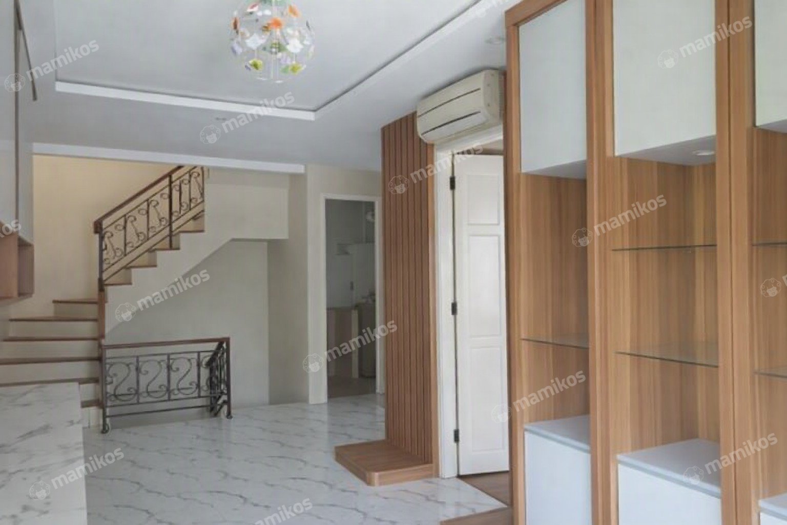 Rumah Sertifikat SHM 5 Kamar Tidur 5 Kamar Mandi Kelapa Gading Jakarta Utara - Photo 3