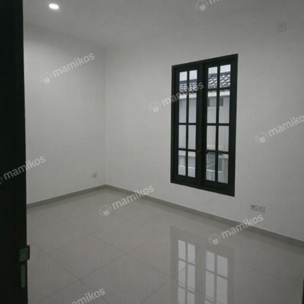 Rumah Sertifikat SHM 3 Kamar Tidur 2 Kamar Mandi Lebak Bulus Jakarta Selatan - Photo 3