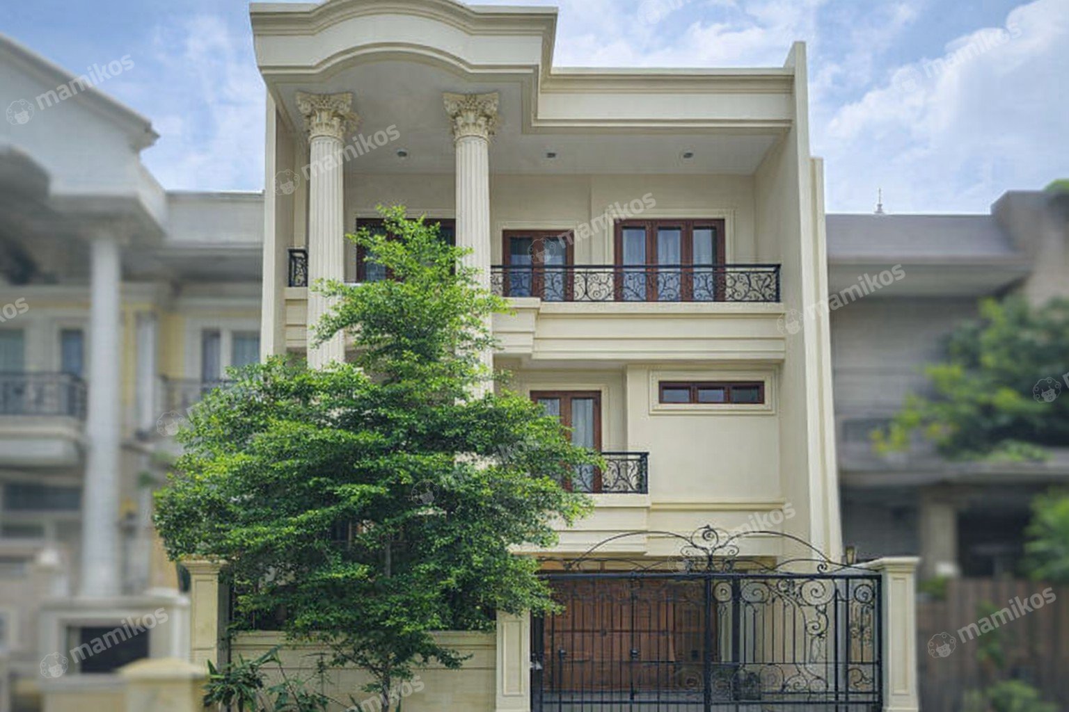 Rumah 5KT 4KM Permata Buana Jakarta Barat