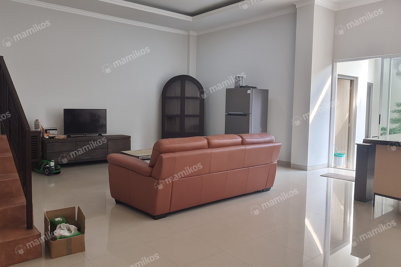 Rumah Sertifikat SHM 4 Kamar Tidur 4 Kamar Mandi Pondok Bambu Jakarta Timur - Photo 4