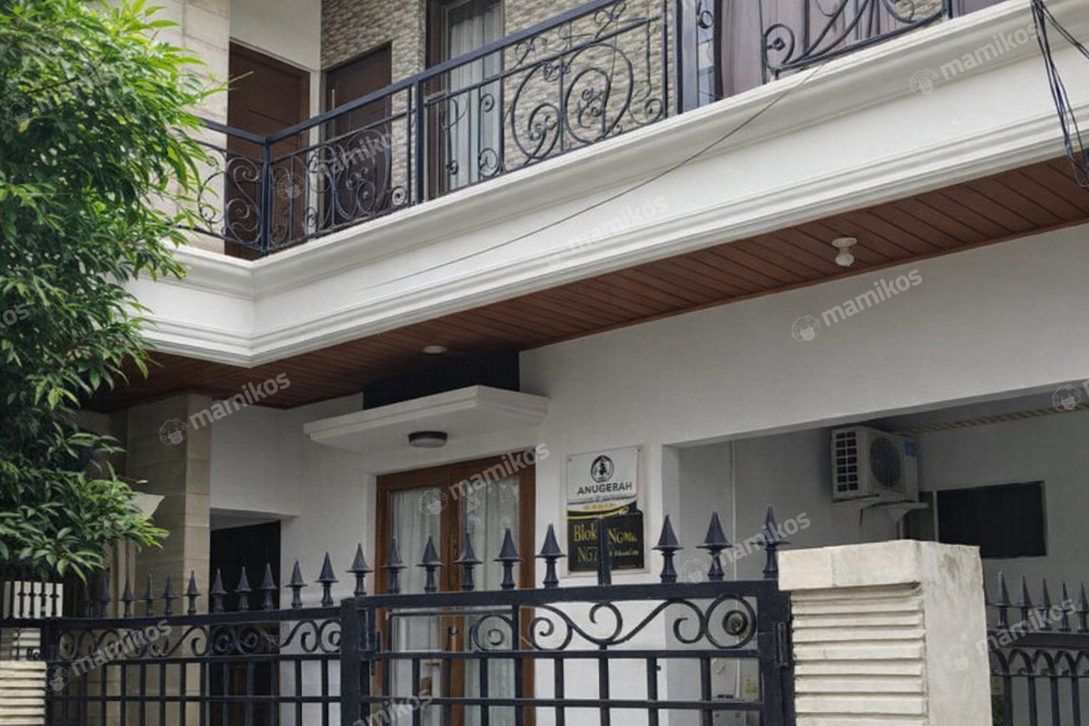 Rumah Sertifikat SHM 5 Kamar Tidur 5 Kamar Mandi Rawamangun Jakarta Timur