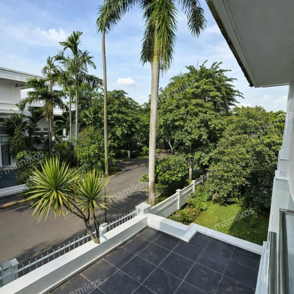 Rumah Sertifikat SHM 4 Kamar Tidur 4 Kamar Mandi Kebayoran Baru Jakarta Selatan - Photo 4
