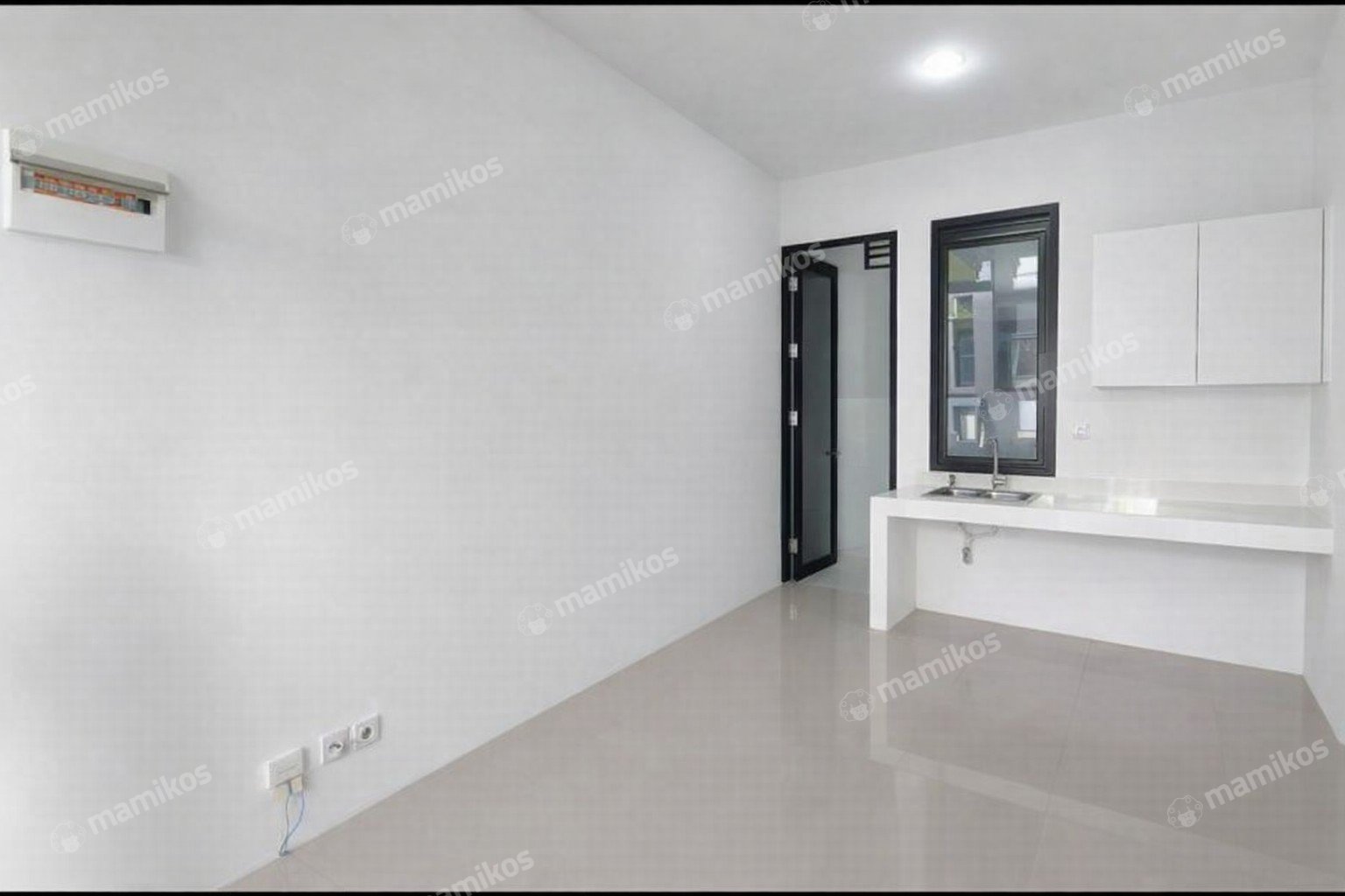 Rumah Sertifikat SHM 3 Kamar Tidur 2 Kamar Mandi Citra Garden Jakarta Barat
