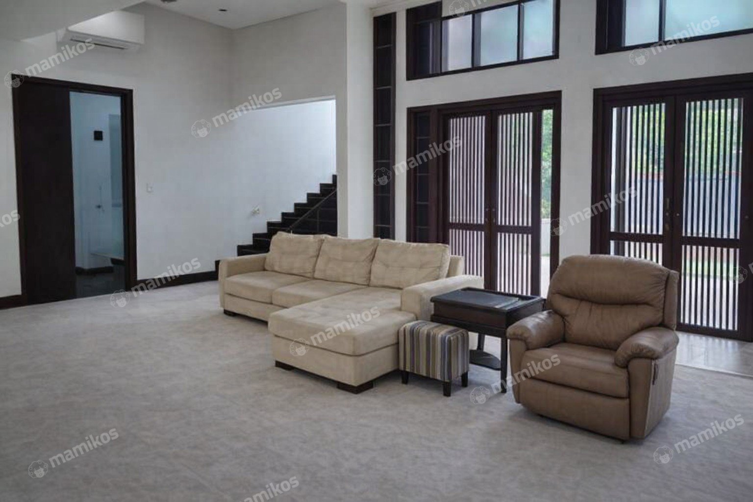 Rumah Sertifikat SHM 6 Kamar Tidur 3 Kamar Mandi Kelapa Gading Jakarta Utara - Photo 3