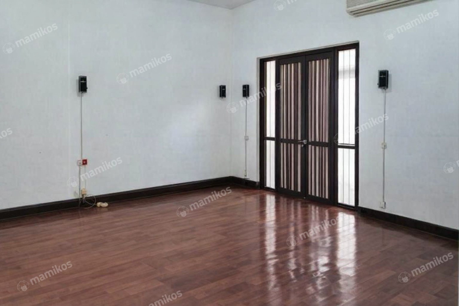 Rumah Sertifikat SHM 6 Kamar Tidur 3 Kamar Mandi Kelapa Gading Jakarta Utara - Photo 5