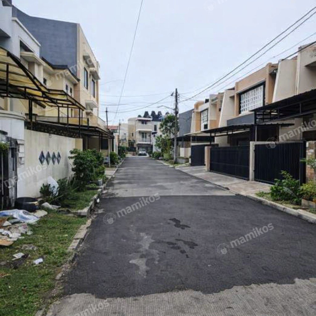 Rumah Sertifikat SHM 5 Kamar Tidur 3 Kamar Mandi Green garden Jakarta Barat - Photo 2