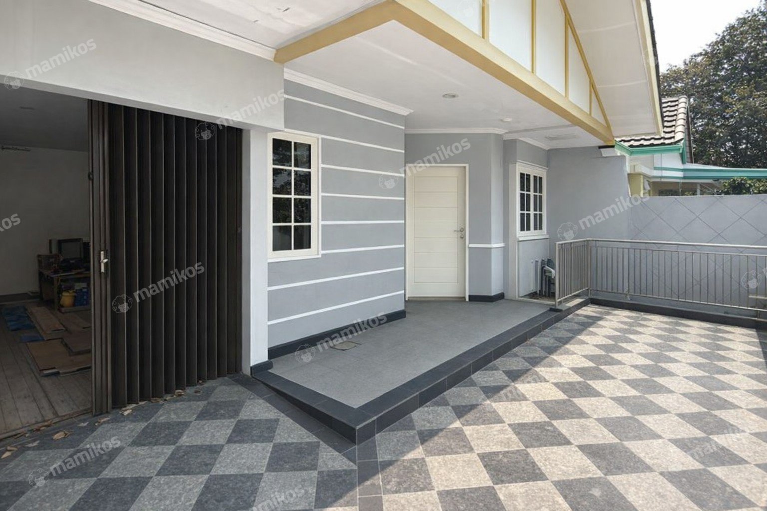 Rumah Sertifikat SHM 6 Kamar Tidur 3 Kamar Mandi Taman Kencana Jakarta Barat