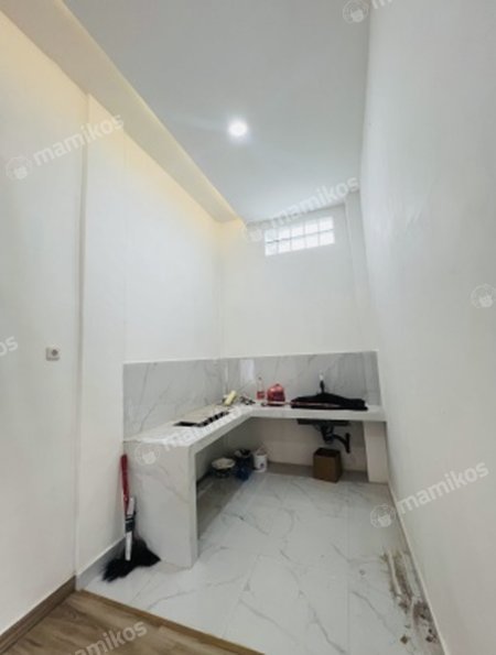 Rumah Sertifikat SHM 3 Kamar Tidur 3 Kamar Mandi Medan Johor Medan - Photo 3