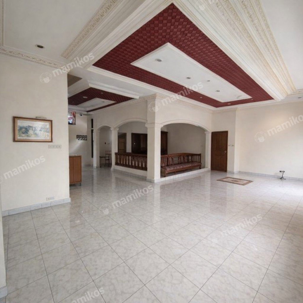 Rumah Sertifikat SHM 3 Kamar Tidur 3 Kamar Mandi Taman Ratu Jakarta Barat - Photo 5