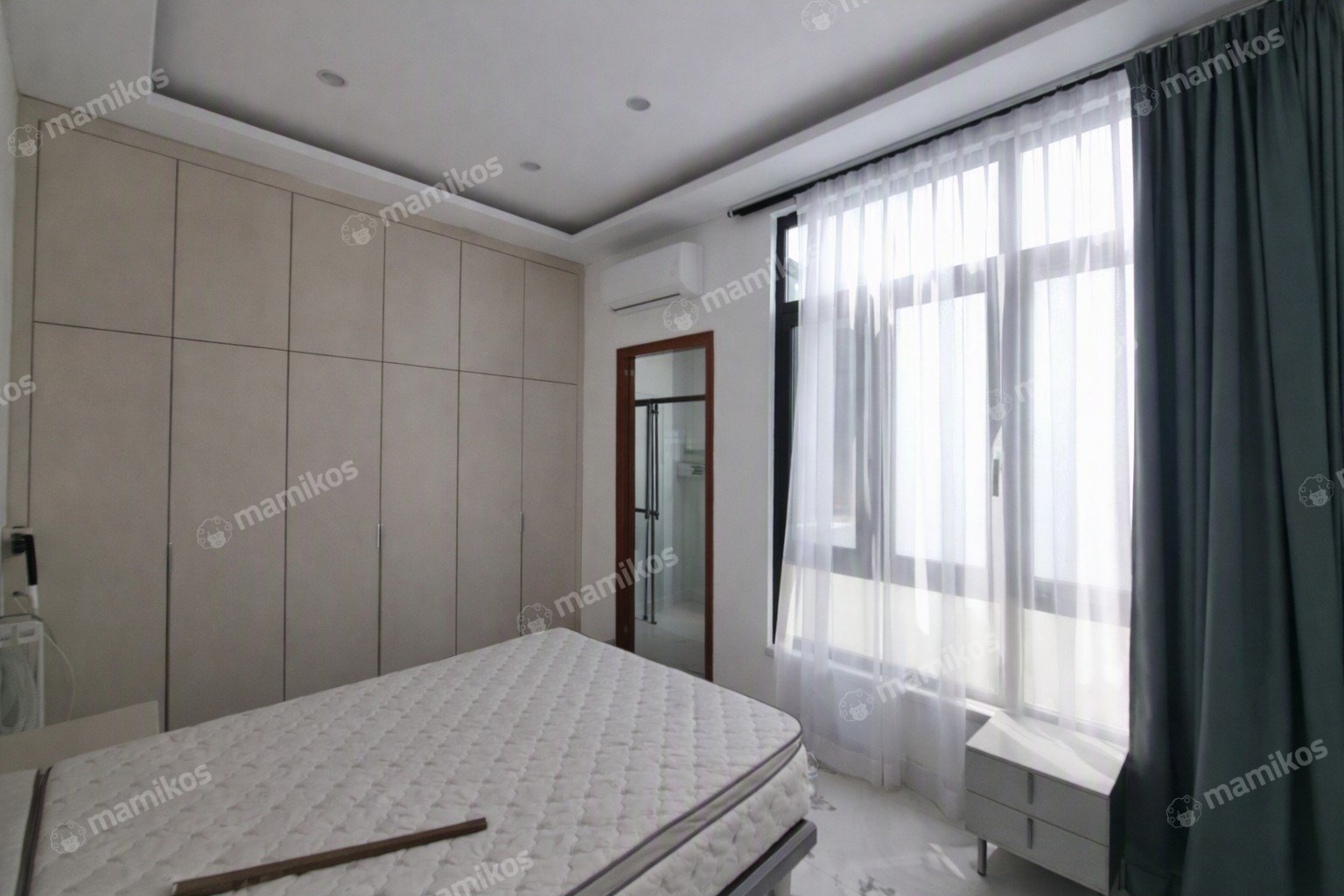 Rumah Sertifikat SHM 4 Kamar Tidur 4 Kamar Mandi Pantai Indah Kapuk Jakarta Utara - Photo 5
