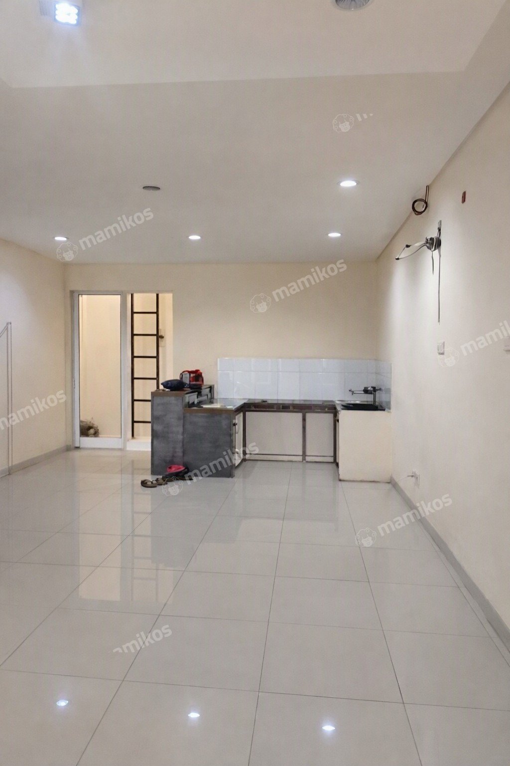 Rumah Sertifikat SHM 2 Kamar Tidur 2 Kamar Mandi Pantai Indah Kapuk Jakarta Utara - Photo 5