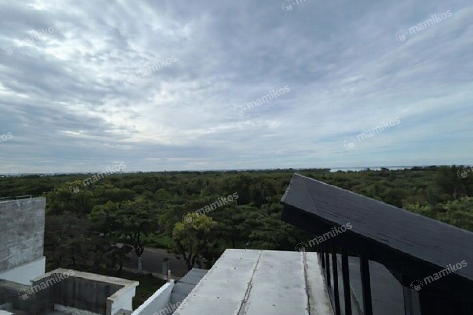 Rumah Sertifikat SHM 4 Kamar Tidur 4 Kamar Mandi Pantai Indah Kapuk Jakarta Utara - Photo 4